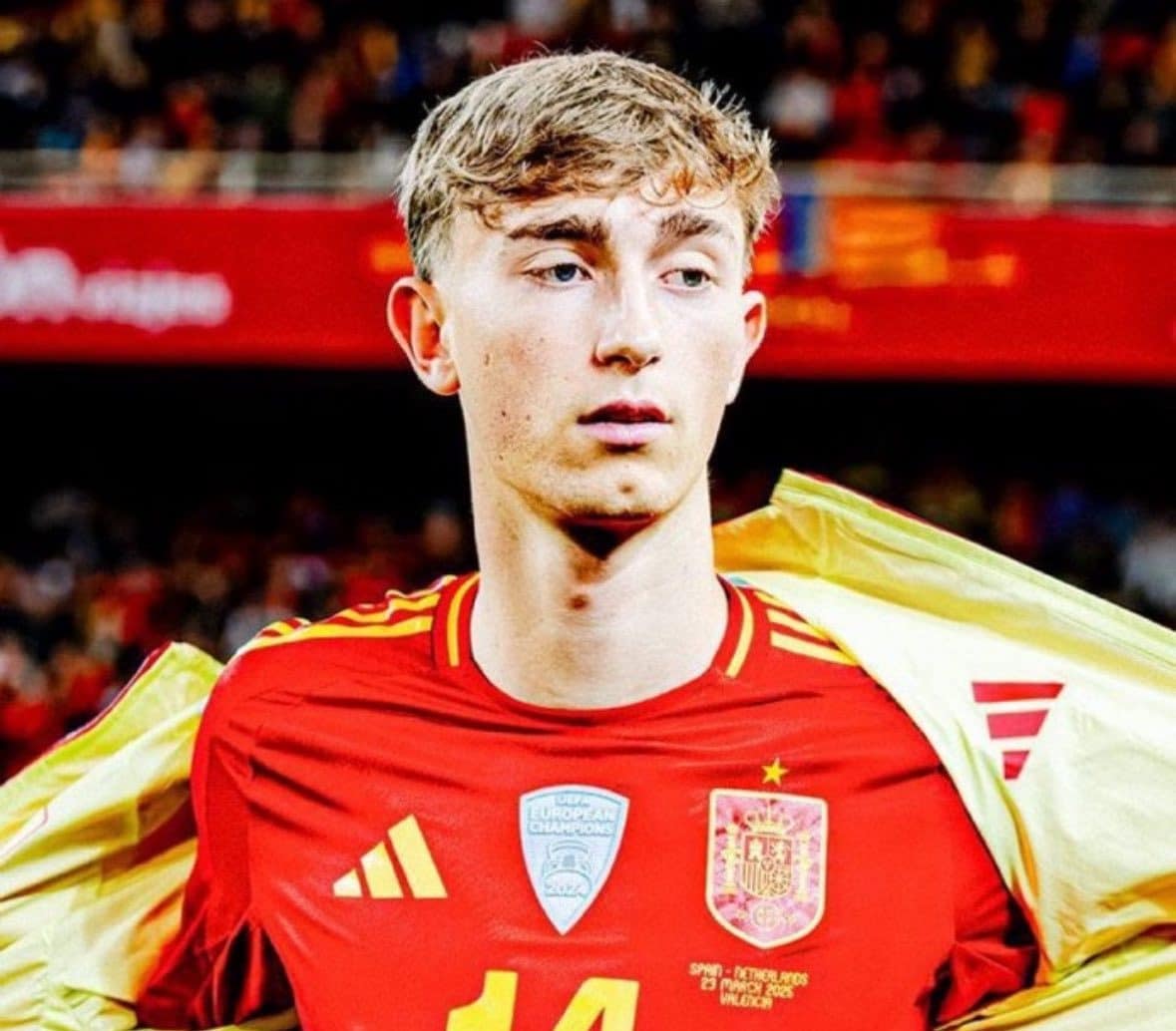 🚨 dean huijsen leaves spain camp due to muscle issues, back to madrid from monday. pic.